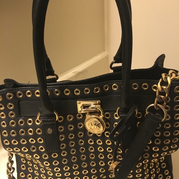 Authentic Michael kors hand bag. - Picture 7 of 8